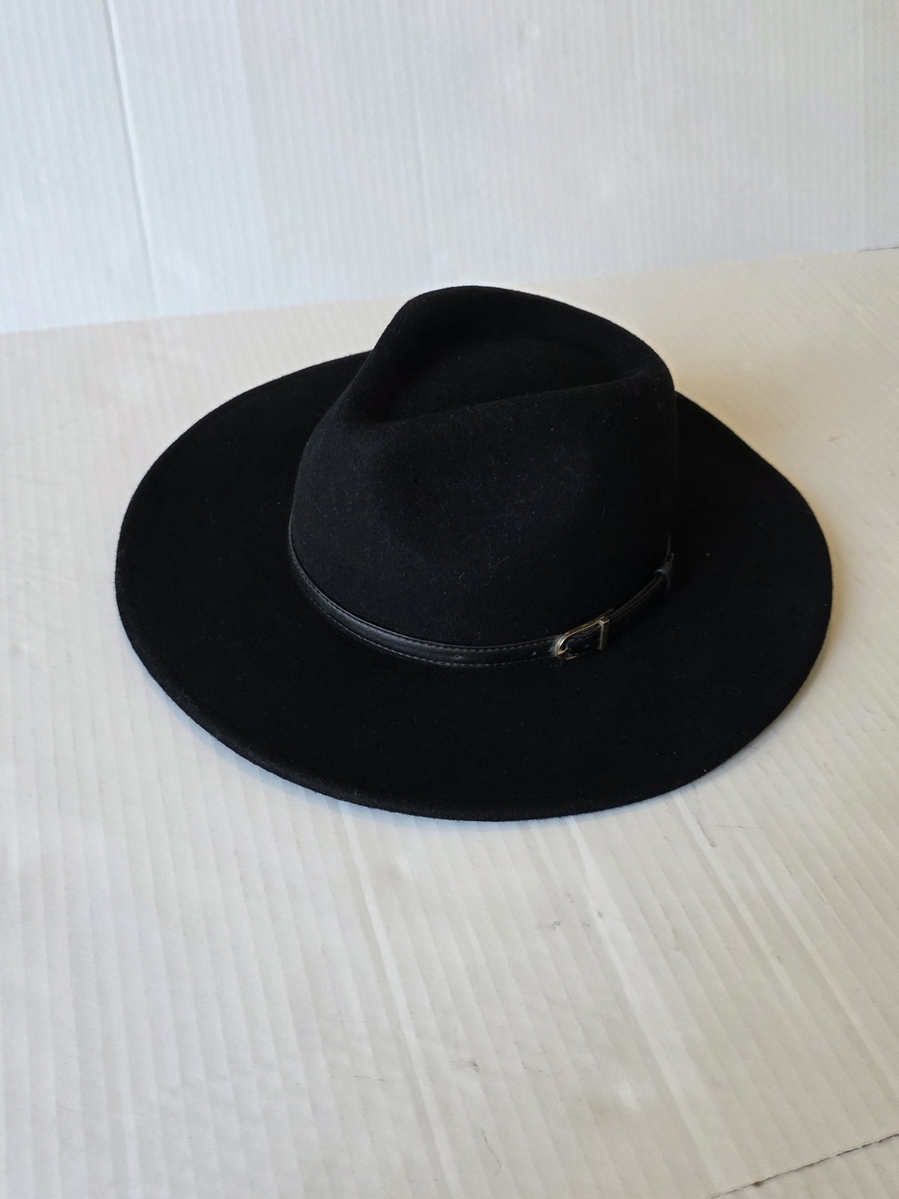 Olive & Pique Black 100% Wool Fedora Hat Solid Wide Brim Safari Boho Unisex